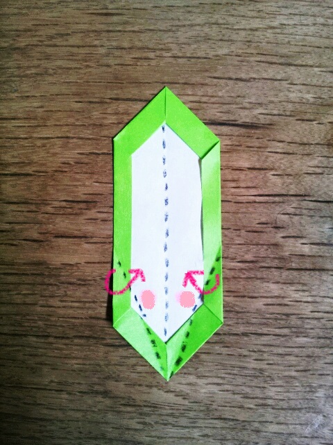 ダリアの折り方 ひかりとり紙 トランスパレントスター 折り紙 花 うっとりがみ公式サイト