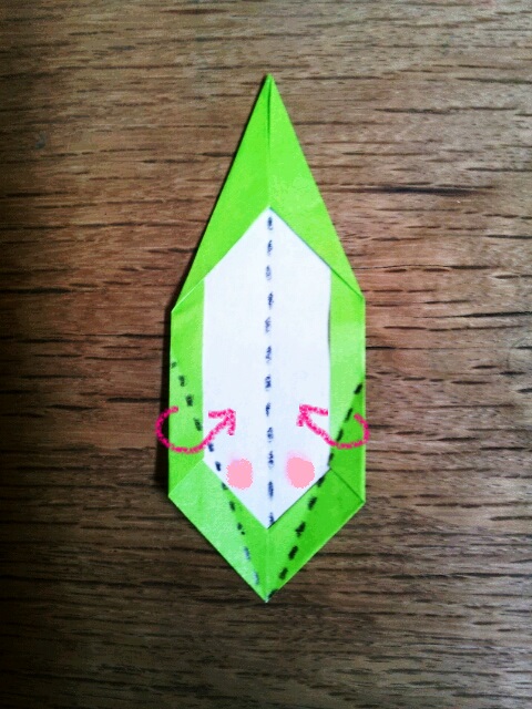 ダリアの折り方 ひかりとり紙 トランスパレントスター 折り紙 花 うっとりがみ公式サイト